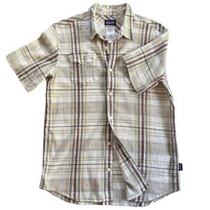 Patagonia Mens Button Down Short Sleeve Shirt Size M Plaid Outdoors Casual Hike